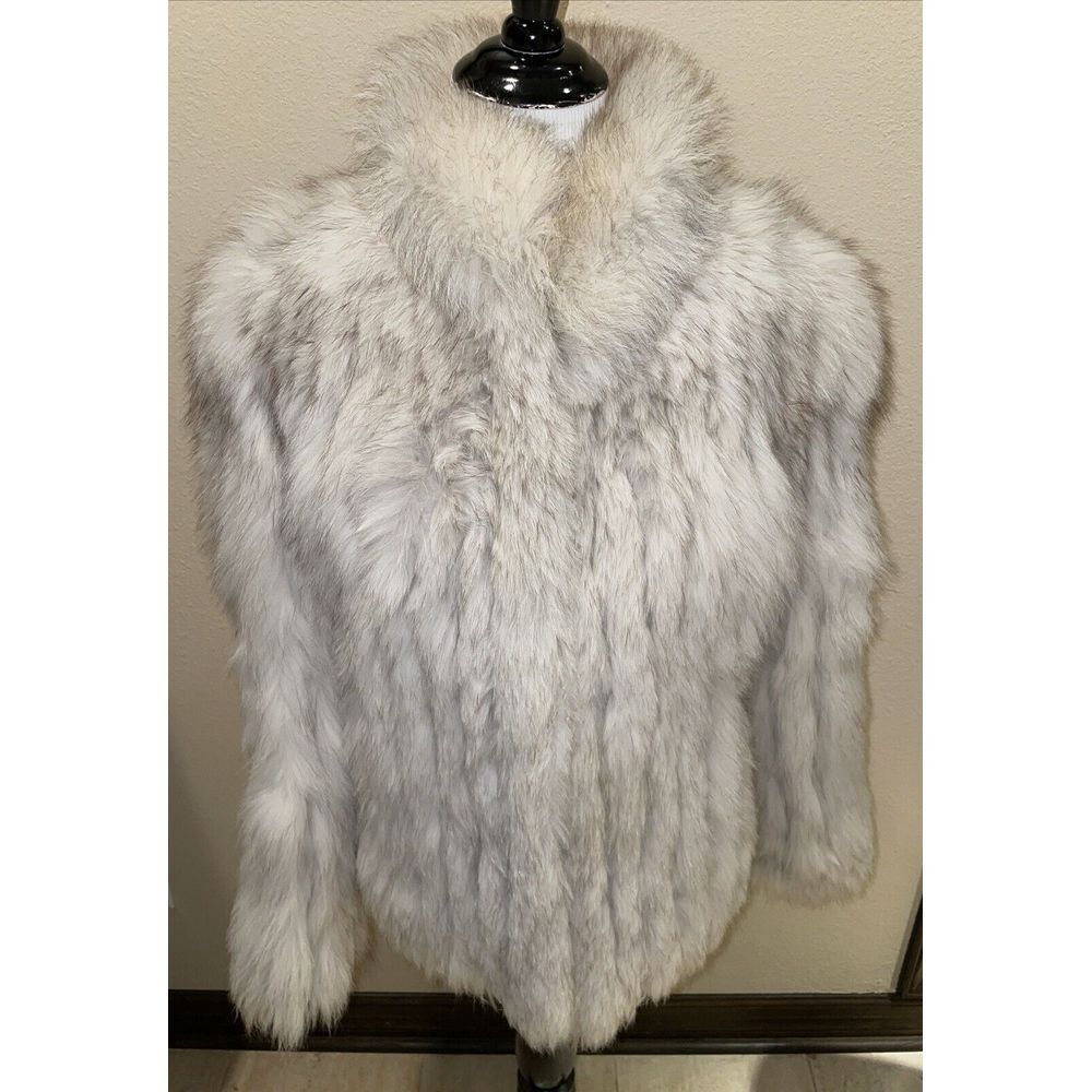 Vintage Saga Fox Womens Winter Genuine Snow Fox Fur Coat Size S